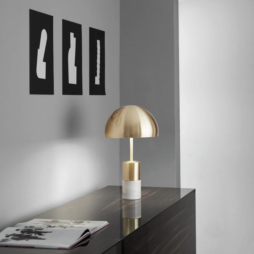 Lampada da tavolo in metallo base effetto marmo diffusore oro o nichel 2XE14 non incl.