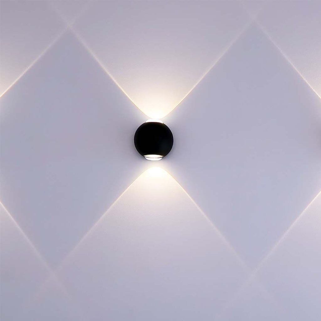 V-TAC Lampada LED da Muro Sferica 2W Doppio Fascio Luminoso Colore Bianco 4000K IP54