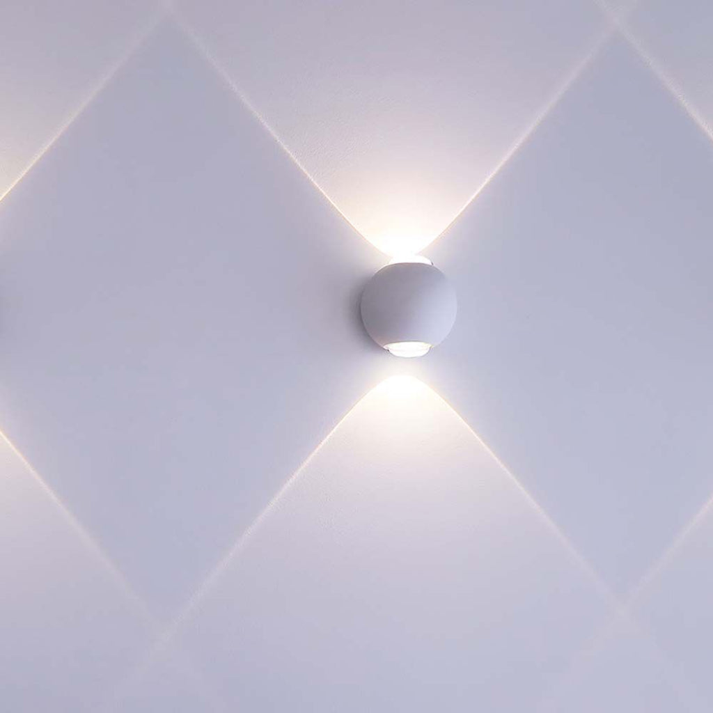 V-TAC Lampada LED da Muro Sferica 2W Doppio Fascio Luminoso Colore Bianco 4000K IP54