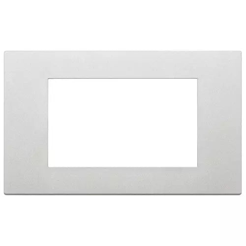 Placca 4 moduli, tecnopolimero verniciato, argento Vimar Linea 30654.20