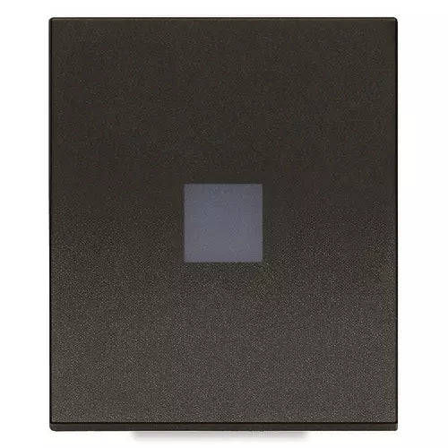 Tasto intercambiabile 2 moduli allineato, con diffusore illuminabile e personalizzabile con simbolo retro illuminabile Vimar Linea bianco-nero-canapa  31000.2DB/G/C