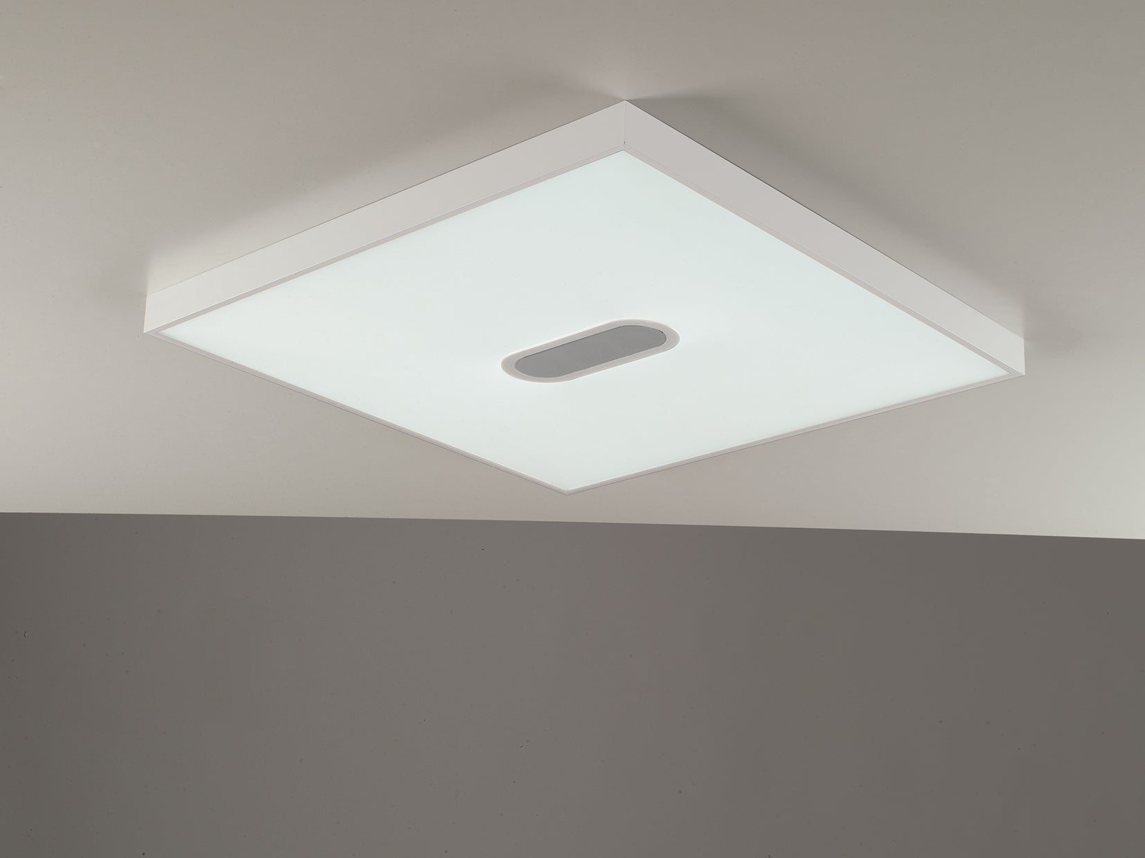 Pannello a led con struttura in alluminio , diffusore in acrilico bianco , CCT telecomando incluso e BLUETOOTH 60X60-30X60