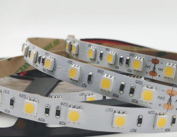 Strip led 5 metri 24V 14.4W/m disponibile in tre tonalità 3000-4000-6000°k