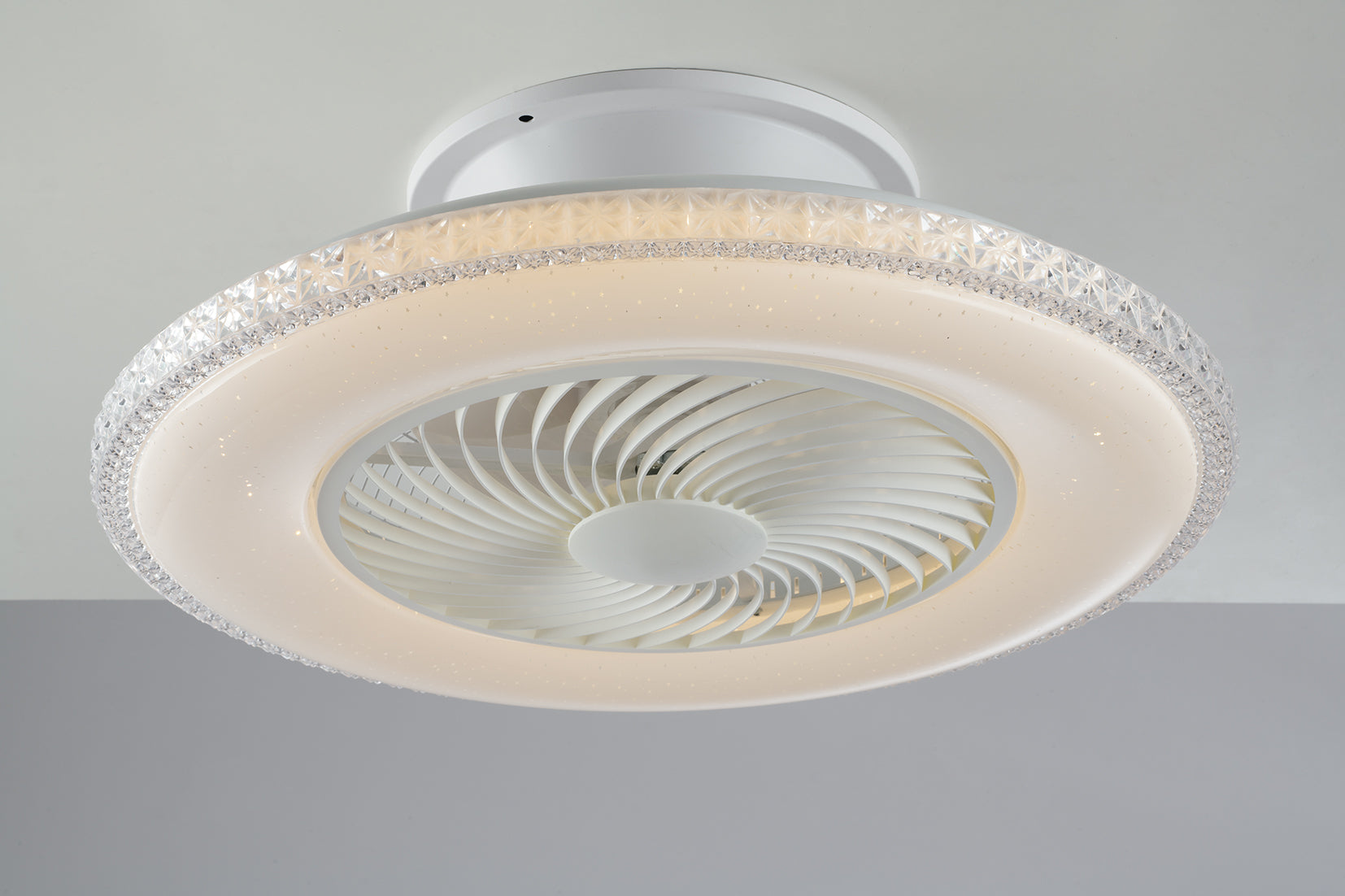 Plafoniera con ventilatore in bianco effetto cielo stellato led integrato CCT 34W 4450lm collezione BOREA