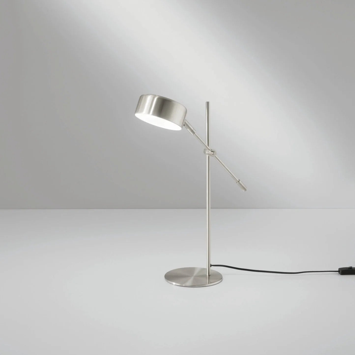 Lampada da scrivania in metallo bianco-nero-oro-nickel luce orientabile 1XE14 non incl.